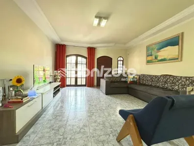 Sobrado com 4 Quartos à venda, 280m² no Campestre, Santo André