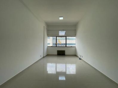 Sala Comercial para venda ou aluguel, 31m² no Barra da Tijuca, Rio de Janeiro