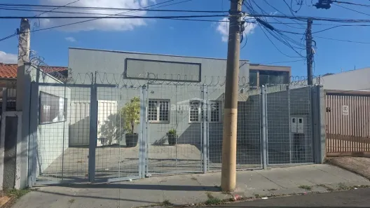 Casa com 4 Quartos para alugar, 193m² no Jardim Chapadão, Campinas