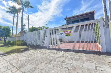 Casa com 3 Quartos à venda, 254m² no Parolin, Curitiba