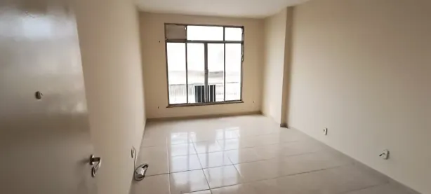 Apartamento com 2 Quartos para alugar, 50m² no Bento Ribeiro, Rio de Janeiro