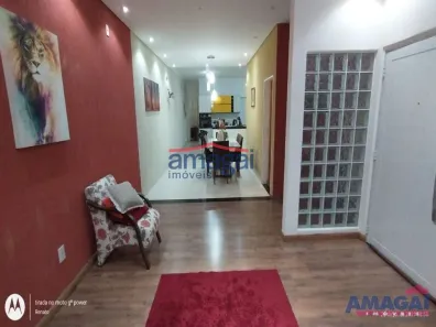 Casa com 2 Quartos à venda, 170m² no Chácaras Reunidas Igarapés, Jacareí