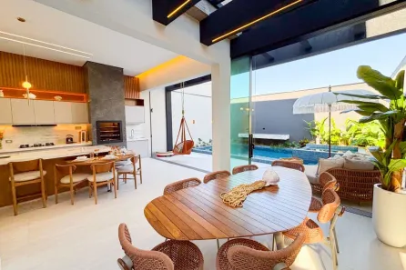 Sobrado com 4 Quartos à venda, 268m² no , Matinhos