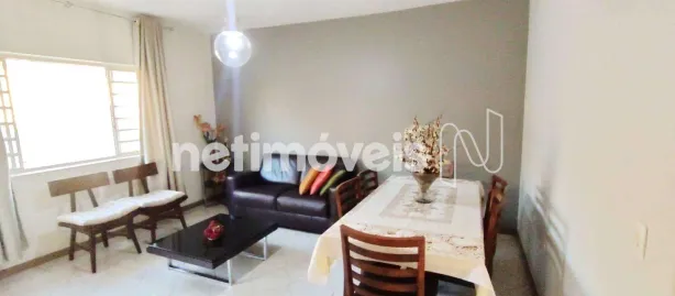 Casa com 4 Quartos à venda, 220m² no Arvoredo, Contagem