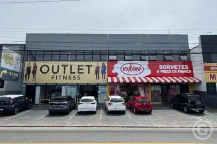 Sala Comercial para alugar, 209m² no Caminho Novo, Palhoça