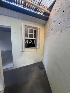 Casa com 1 Quarto para alugar, 27m² no Vila Invernada, São Paulo