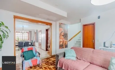 Casa de Condomínio com 4 Quartos à venda, 241m² no Santo Antônio, Porto Alegre