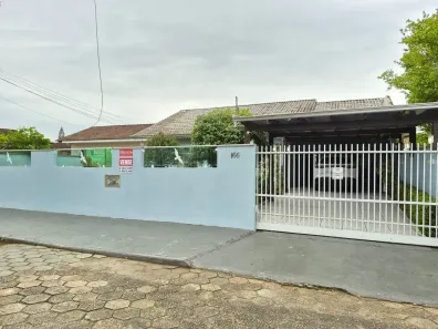 Casa com 3 Quartos à venda, 171m² no Costa e Silva, Joinville