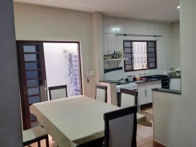 Casa com 3 Quartos à venda, 175m² no Jardim Tropical, Sorocaba