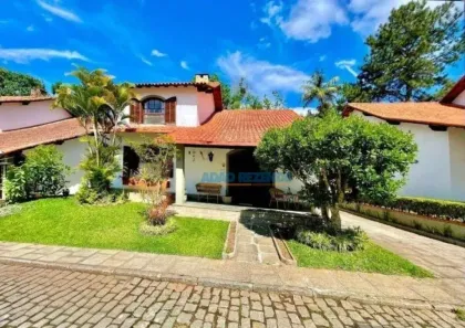 Casa de Condomínio com 3 Quartos à venda, 171m² no Várzea, Teresópolis