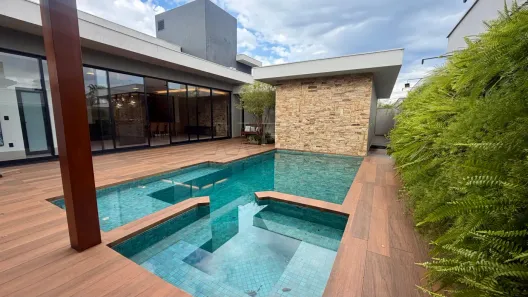 Casa de Condomínio com 4 Quartos à venda, 460m² no Vila Aviação, Bauru