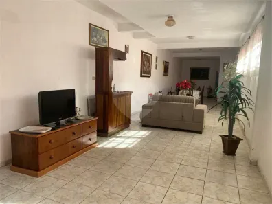Casa com 3 Quartos à venda, 300m² no Vila Romana, São Paulo