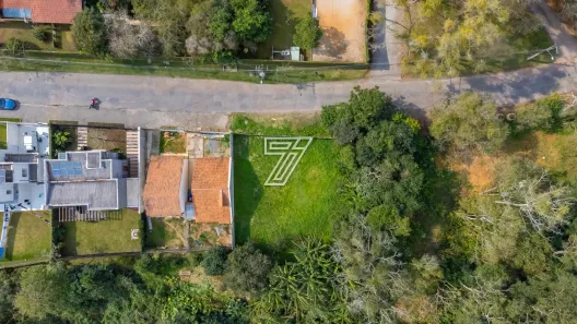 Lote/Terreno à venda, 228m² no Campo Comprido, Curitiba