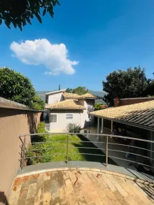 Casa com 4 Quartos à venda, 323m² no Vila Petrópolis, Atibaia