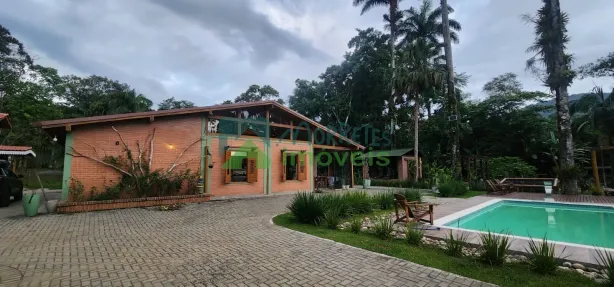 Fazenda/Sítio com 4 Quartos à venda, 242m² no , Morretes