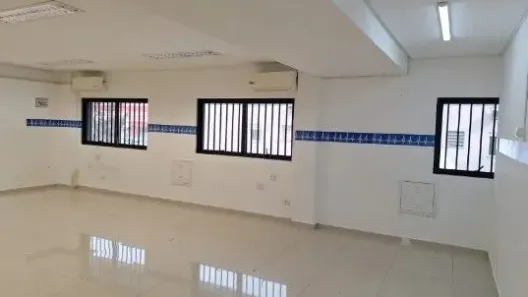Ponto Comercial para alugar, 382m² no Boqueirão, Santos