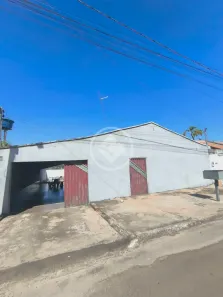 Casa com 3 Quartos à venda, 120m² no , Hidrolândia
