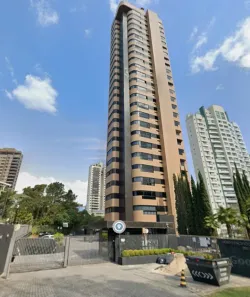 Apartamento com 3 Quartos à venda, 236m² no Mossunguê, Curitiba