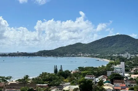 Apartamento com 2 Quartos à venda, 71m² no Armação, Penha