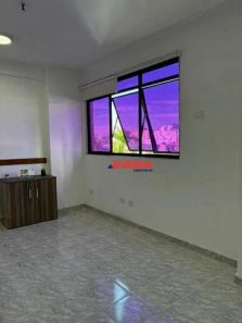 Sala Comercial à venda, 40m² no Vila Mathias, Santos