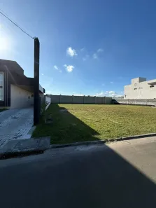 Lote/Terreno à venda, 317m² no Jardim Limoeiro, Camaçari
