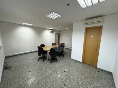 Sala Comercial para alugar, 37m² no Santo Amaro, São Paulo