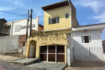 Casa com 5 Quartos para alugar, 150m² no Jardim das Bandeiras, Salto de Pirapora