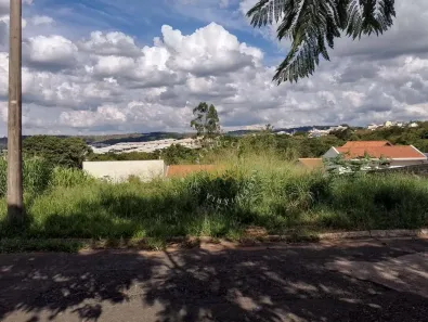 Lote/Terreno à venda, 354m² no Santa Cruz, Valinhos