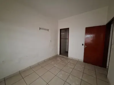 Imóvel Comercial com 3 Quartos para alugar, 250m² no Setor Centro Oeste, Goiânia