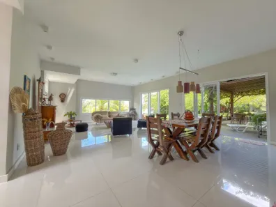 Casa com 4 Quartos à venda, 339m² no Patamares, Salvador