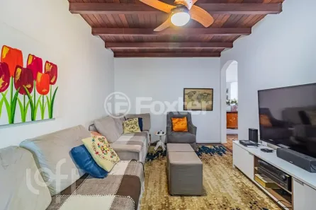 Casa com 3 Quartos à venda, 130m² no Chácara das Pedras, Porto Alegre
