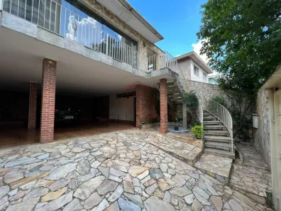 Sobrado com 4 Quartos para venda ou aluguel, 320m² no Jardim Avelino, São Paulo
