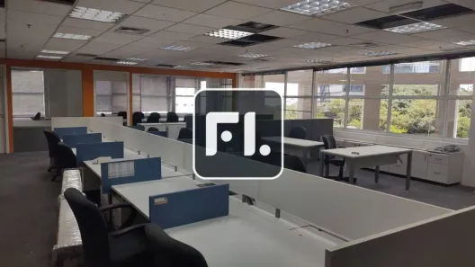 Sala Comercial para alugar, 335m² no Vila Olímpia, São Paulo