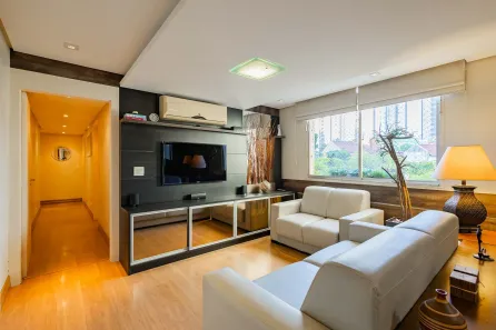 Apartamento com 4 Quartos para alugar, 192m² no Boa Vista, Porto Alegre