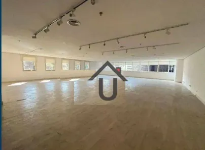 Sala Comercial para alugar, 206m² no Vila Olímpia, São Paulo