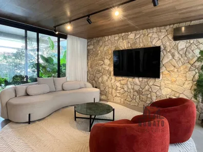Casa com 4 Quartos à venda, 230m² no Jardins Capri, Senador Canedo