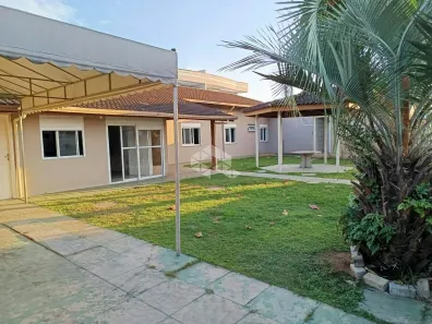 Casa com 4 Quartos à venda, 192m² no Ponta das Canas, Florianópolis