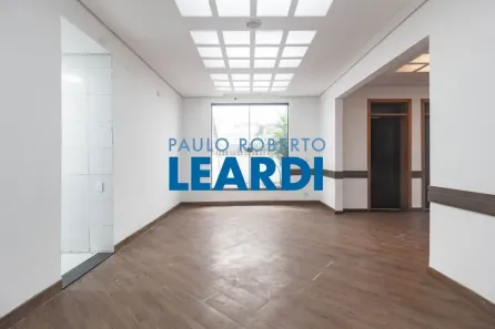 Casa com 5 Quartos à venda, 500m² no Vila Buarque, São Paulo
