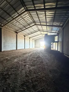 Galpão/Depósito/Armazém para alugar, 1031m² no Olímpico, Londrina