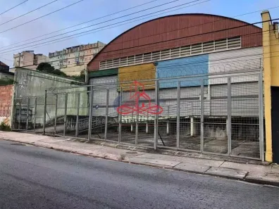 Galpão/Depósito/Armazém para alugar, 700m² no Vila Tibiriçá, Santo André