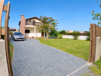 Casa com 3 Quartos à venda, 134m² no Barra do Saí, Itapoá