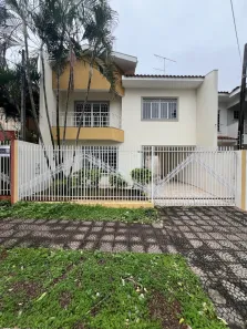 Sobrado com 4 Quartos para alugar, 189m² no Chácara Paulista, Maringá