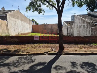 Lote/Terreno à venda, 300m² no Jardim Botânico, Maringá
