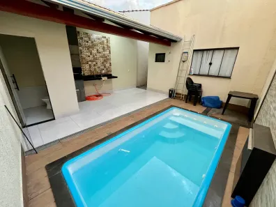 Casa com 3 Quartos à venda, 116m² no Setor Três Marias, Goiânia