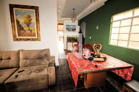 Casa com 5 Quartos à venda, 420m² no São Geraldo, Belo Horizonte