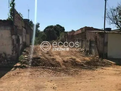 Lote/Terreno à venda, 340m² no Carajás, Uberlândia