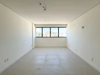 Sala Comercial à venda, 83m² no Santa Terezinha, Juiz de Fora