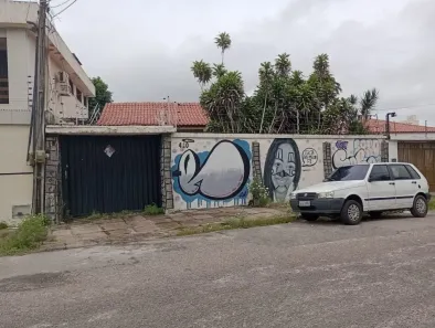 Casa com 3 Quartos à venda, 180m² no Papicu, Fortaleza