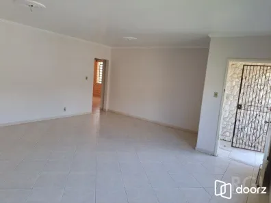 Casa com 3 Quartos à venda, 180m² no Jardim Itu, Porto Alegre