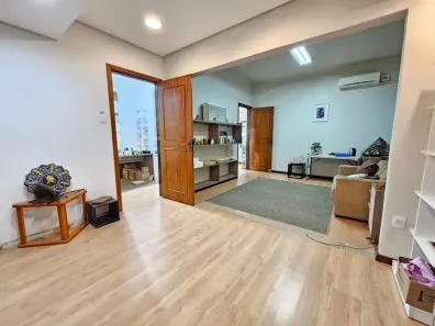 Casa com 4 Quartos à venda, 150m² no Petrópolis, Porto Alegre